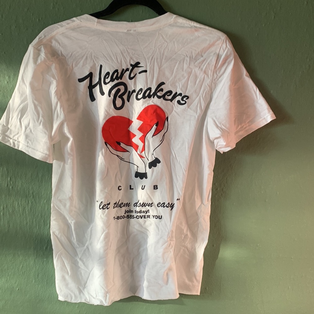 skater zumiez tee